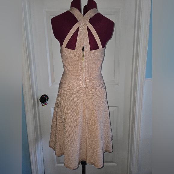 Guess Dusty Pink Rose Medium Strappy Mirage Fit And Flare - Picture 4 of 10